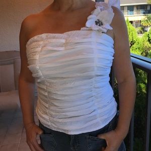 Fiasca One Shoulder Top